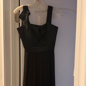 Black Sleeveless BCBG / macandcleo gown size 2